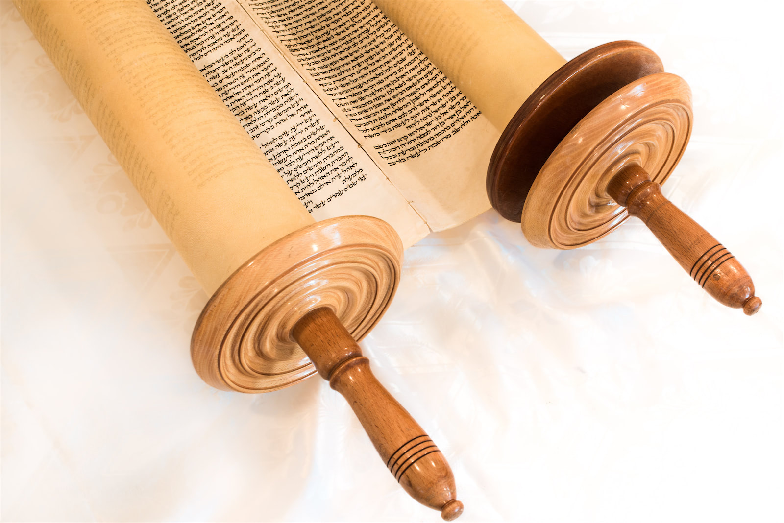 Torah-Scroll-1